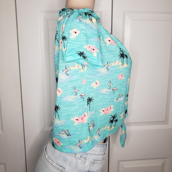 Tropical Cold Shoulder top - Picture 2 of 6